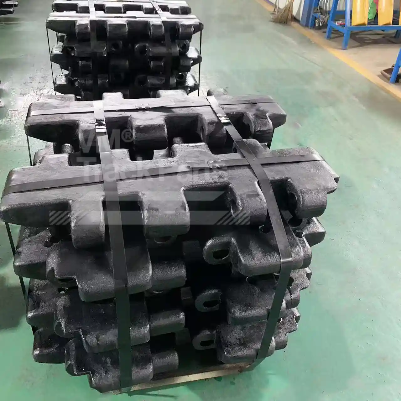 Kobelco CKS1350 Crane Track Pad - Image 3